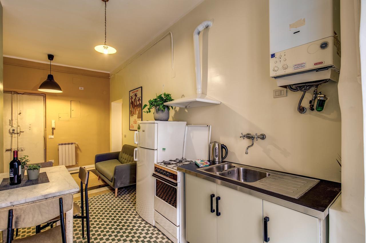 Trastevere San Cosimato Vintage Рим Екстериор снимка